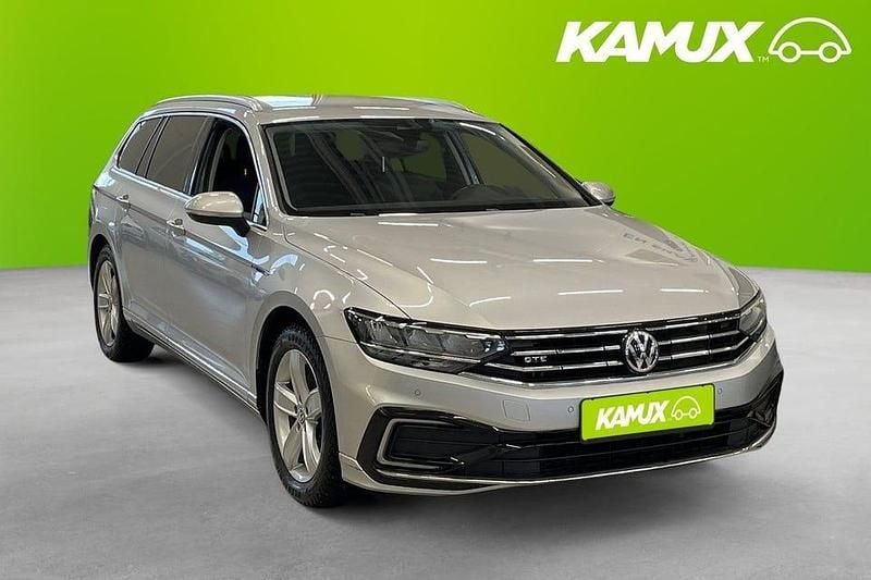 Begagnad VW Passat GTE 156 HK (114 kW) 2020 Silver