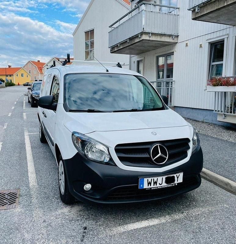 Vit Begagnad 2019 Mercedes Citan 109 | 95 000 kr (Marknadspris) - Bild 1/4