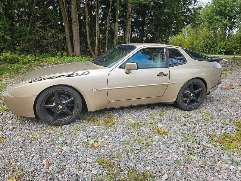 Brun Begagnad 1986 Porsche 944 Turbo Sportkupé | 179 500 kr - Bild 1/4