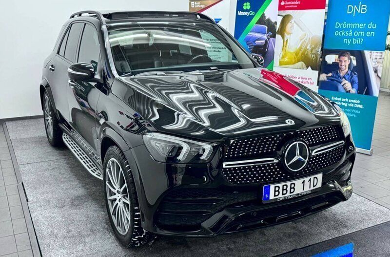 Begagnad Mercedes GLE300 AMG 245 HK (180 kW) 2019 Svart SUV