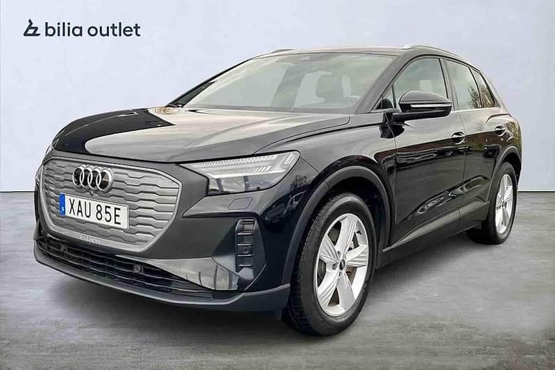 Svart Begagnad 2024 Audi Q4 e-tron SUV | 429 900 kr (Marknadspris) - Bild 1/1