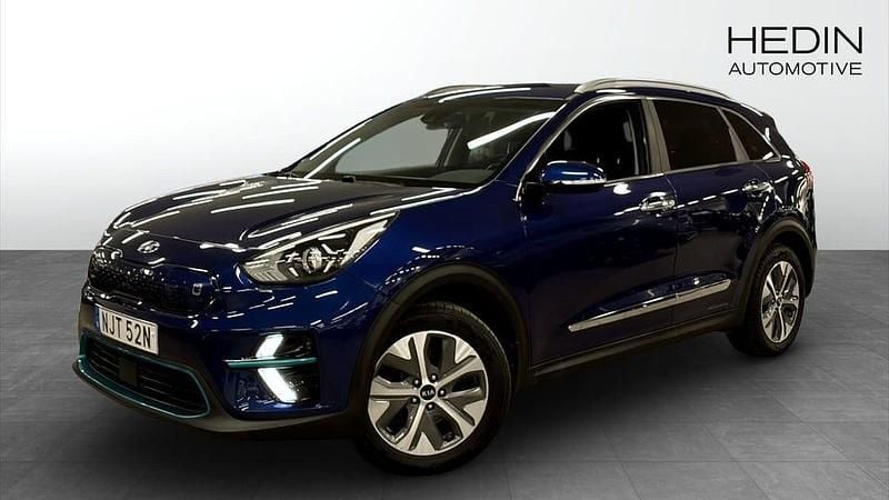 Blå Begagnad 2021 Kia e-Niro Advance SUV | 204 900 kr (Marknadspris) - Bild 1/4