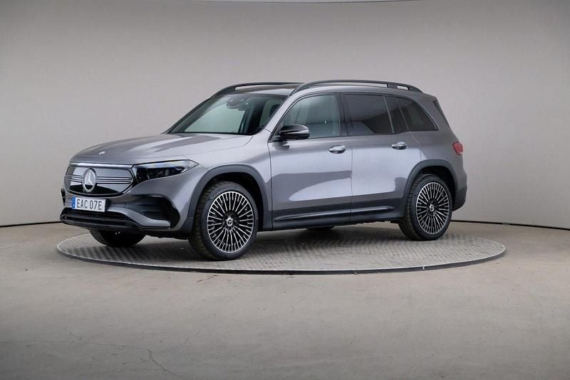 Mörkgrå Begagnad 2023 Mercedes EQB350 Premium SUV | 449 000 kr - Bild 1/4
