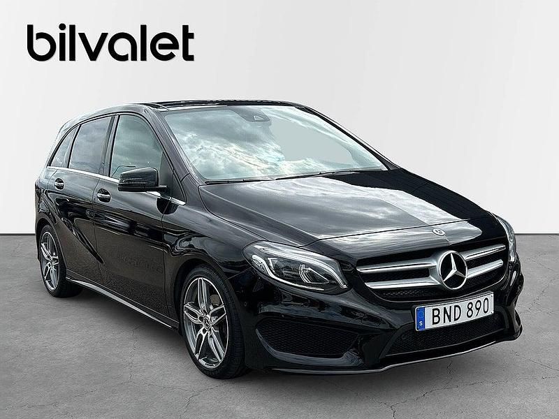 Begagnad Mercedes B200 AMG 136 HK (100 kW) 2018 Svart Minibuss