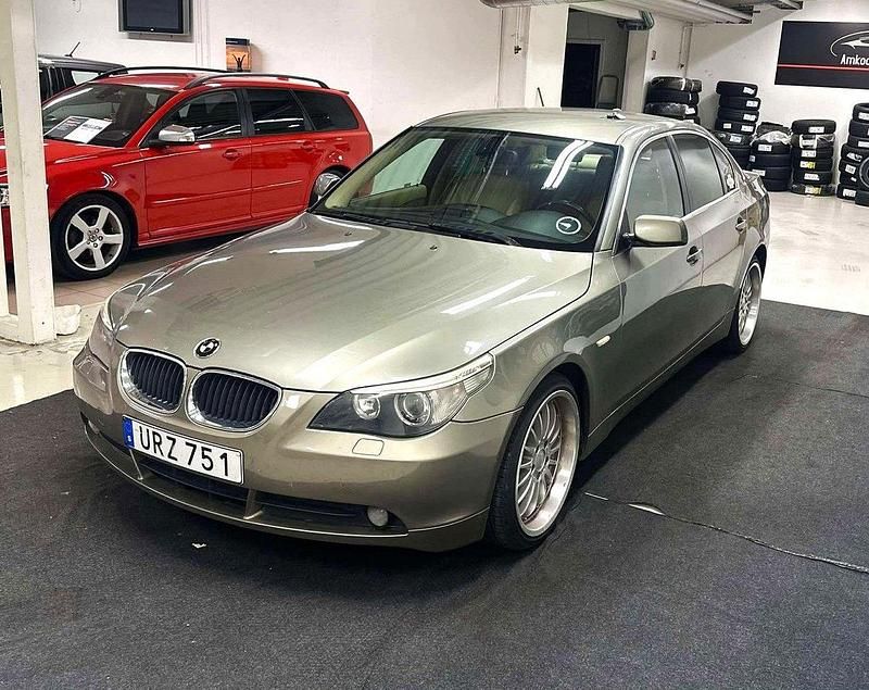 Begagnad BMW 520 170 HK (125 kW) 2003 Grön Sedan