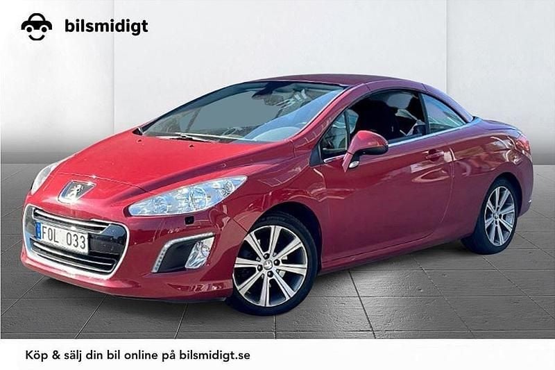 Mörkröd Begagnad 2013 Peugeot 308 CC Cab | 119 900 kr (Marknadspris) - Bild 1/1