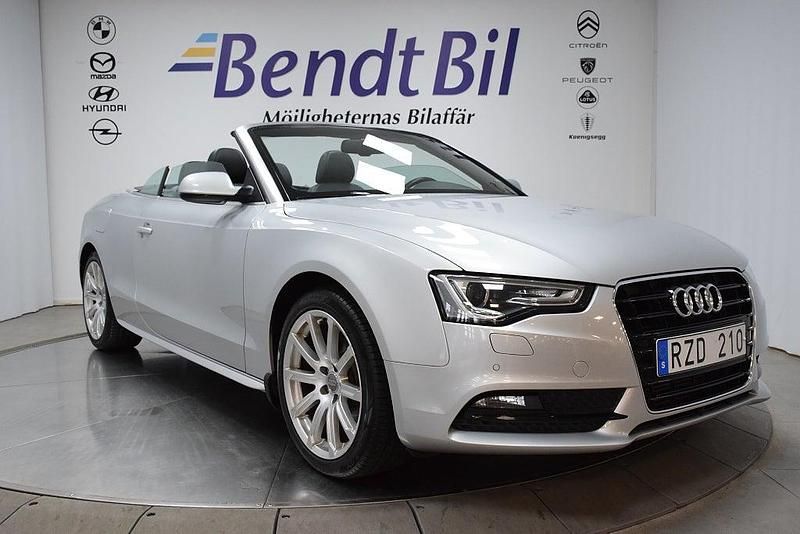 Begagnad Audi A5 2012 Silver Cab