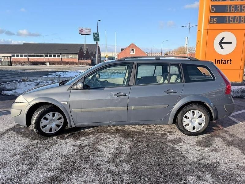 Begagnad Renault Mégane II 112 HK (82 kW) 2007