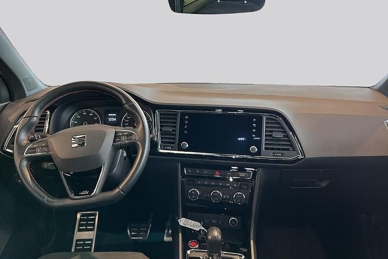 Ny Kia PV5 2026 Vit Minibuss