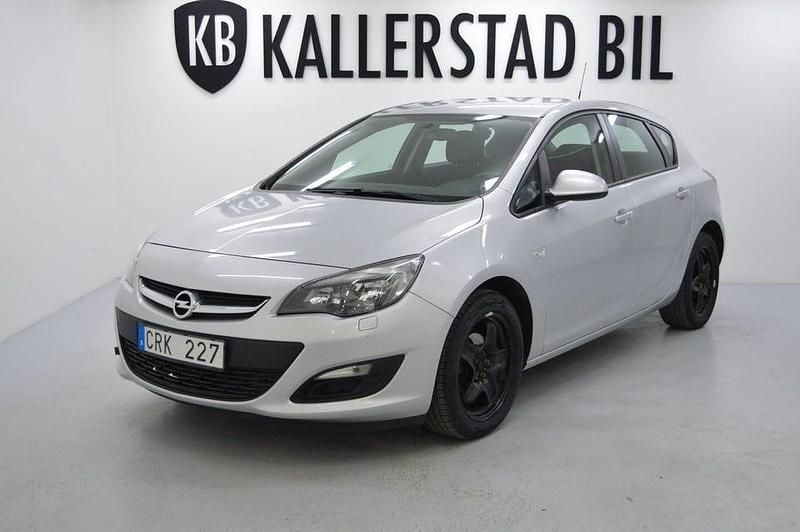 Grå Begagnad 2012 Opel Astra Enjoy Halvkombi | 67 900 kr (Marknadspris) - Bild 1/4
