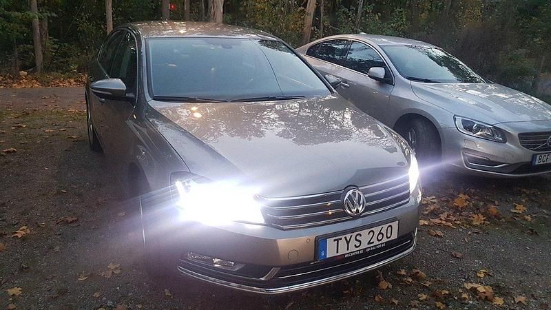 Brun Begagnad 2014 VW Passat Sedan | 129 000 kr (Lite dyr) - Bild 1/4