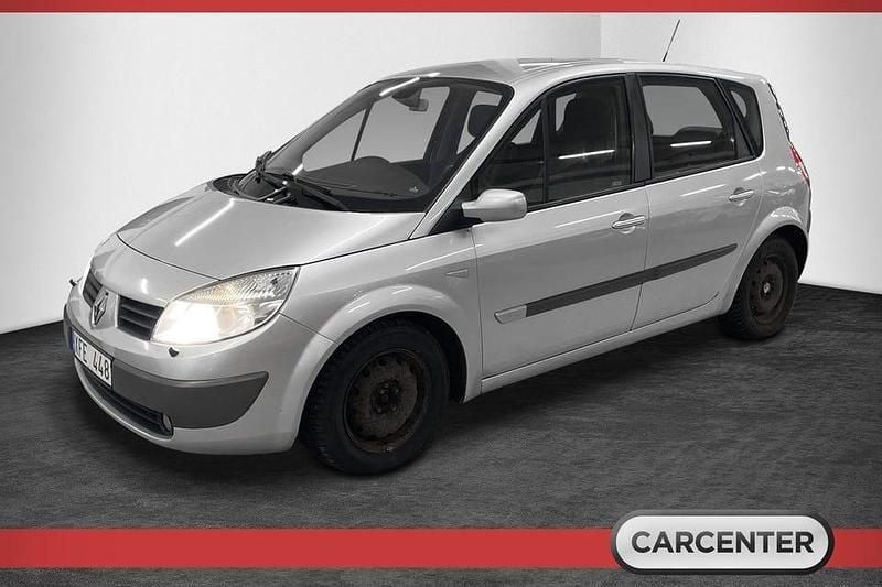 Silver Begagnad 2005 Renault Scénic II Minibuss | 19 900 kr (Marknadspris) - Bild 1/4