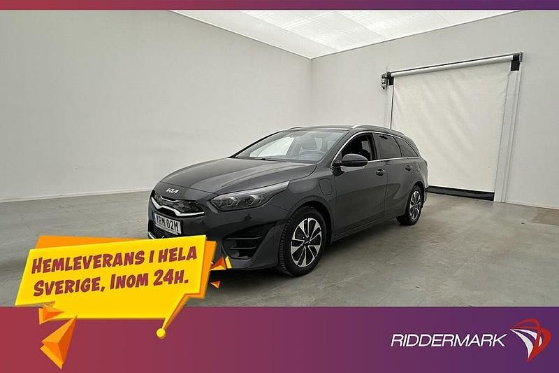 Grå Begagnad 2022 Kia Ceed Sportswagon Advance Kombi | 239 800 kr (Marknadspris) - Bild 1/3
