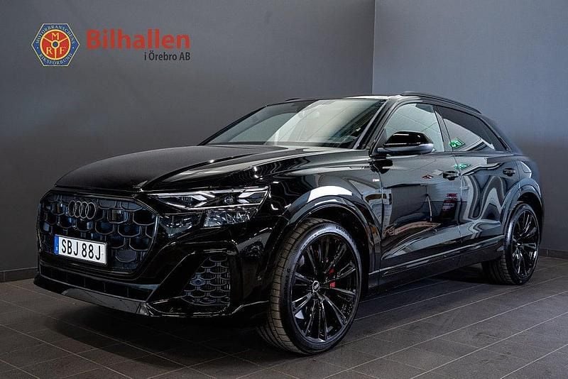 Begagnad Audi Q8 S-Line 489 HK (359 kW) 2025 Svart SUV