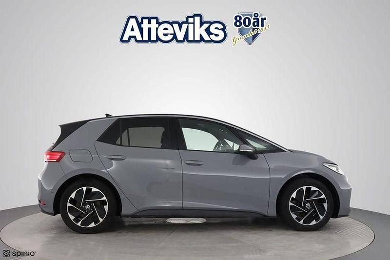 Begagnad VW ID.3 Pro Performance 152 kW (207 HK) 2023 Grå Halvkombi