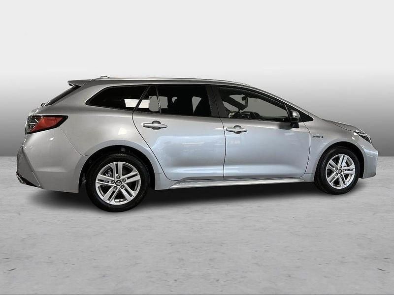 Begagnad Suzuki Swace 141 HK (103 kW) 2024 Grå Kombi