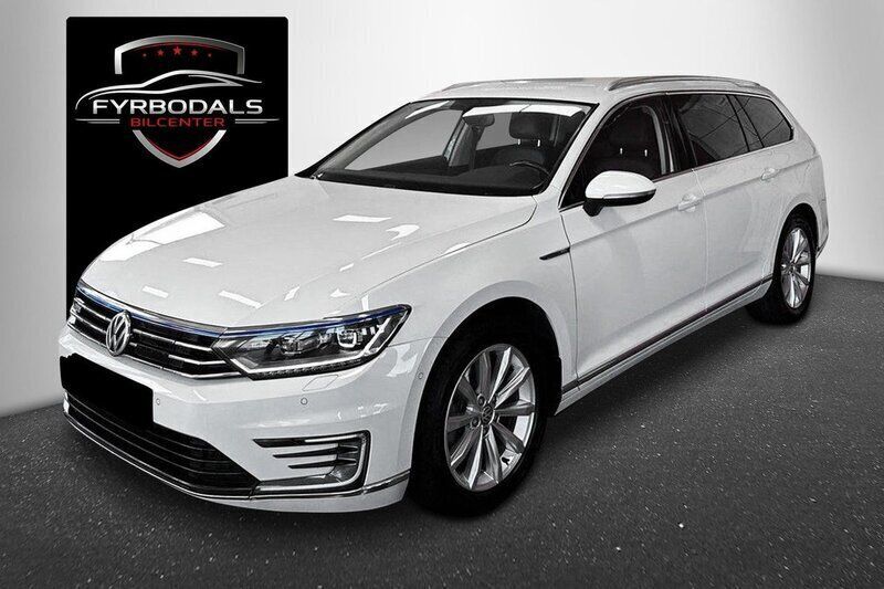 Begagnad 2018 VW Passat GTE Kombi | 219 000 kr (Lite dyr) - Bild 1/2