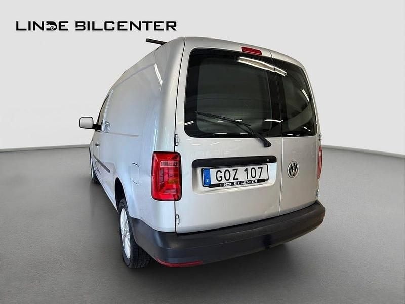 Begagnad VW Caddy Maxi 150 HK (110 kW) 2017 Silver Minibuss