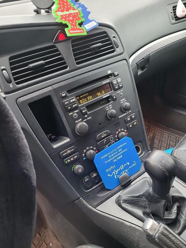 Begagnad 2004 Volvo V70 Kombi | 17 000 kr (Bra pris) - Bild 1/4