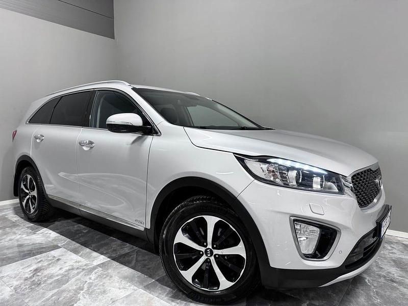 Begagnad Kia Sorento 200 HK (147 kW) 2015 Grå SUV