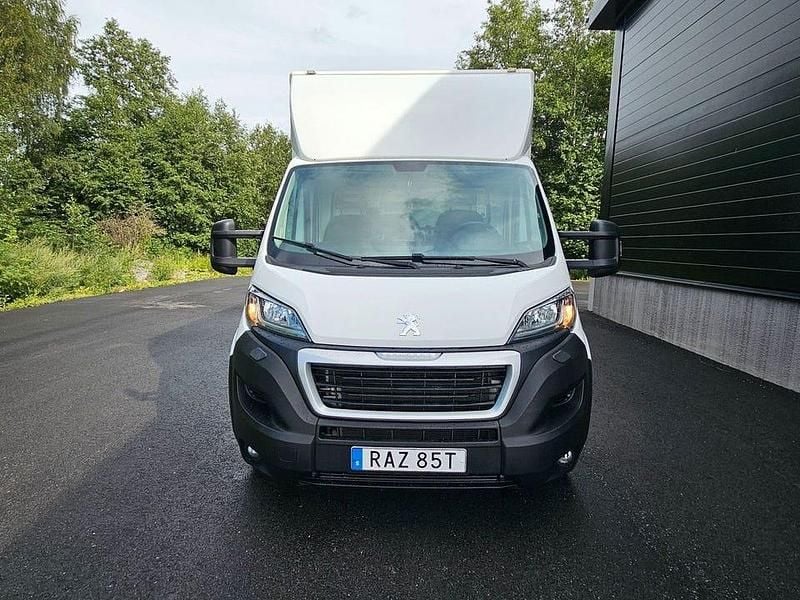 Vit Begagnad 2019 Peugeot Boxer Van | 219 000 kr (Lite dyr) - Bild 1/4