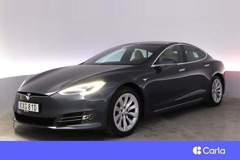 Grå Begagnad 2020 Tesla Model S Long Range AWD Sedan | 384 900 kr (Marknadspris) - Bild 1/4