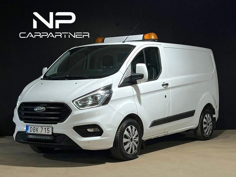 Vit Begagnad 2018 Ford Transit Custom Van | 109 900 kr (Superpris) - Bild 1/4