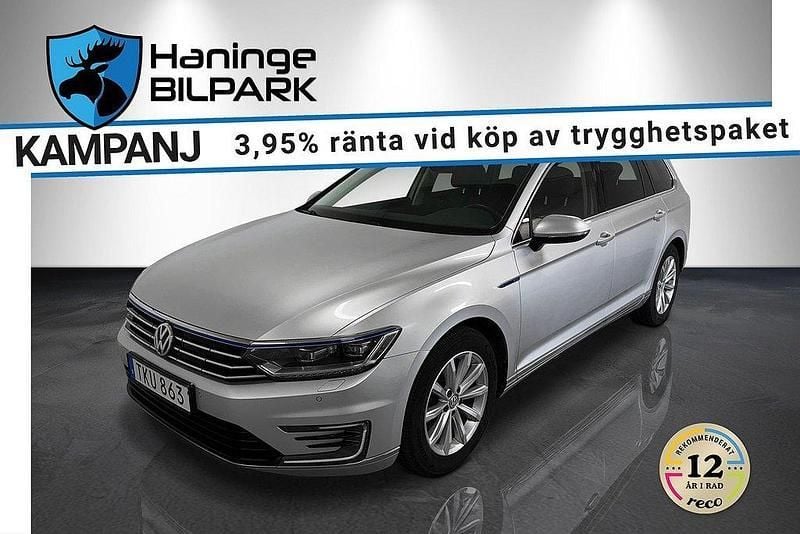Silver Begagnad 2019 VW Passat GTE Kombi | 189 900 kr (Bra pris) - Bild 1/3