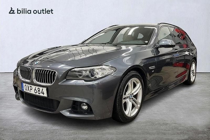 Grå Begagnad 2016 BMW 520 M Sport Kombi | 219 900 kr (Superpris) - Bild 1/3