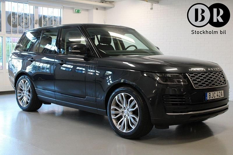 Svart Begagnad 2020 Land Rover Range Rover Vogue SUV | 649 900 kr - Bild 1/4