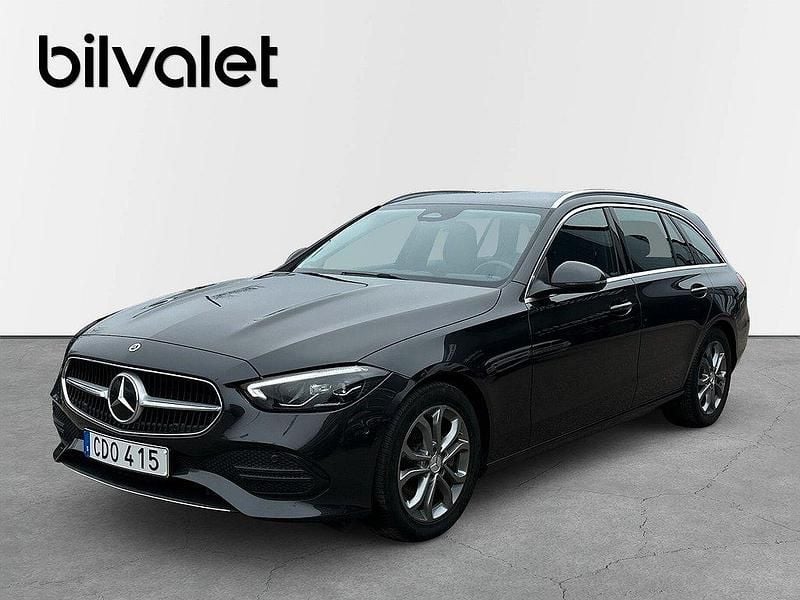 Grå Begagnad 2021 Mercedes C220 Avantgarde Kombi | 359 900 kr (Marknadspris) - Bild 1/4