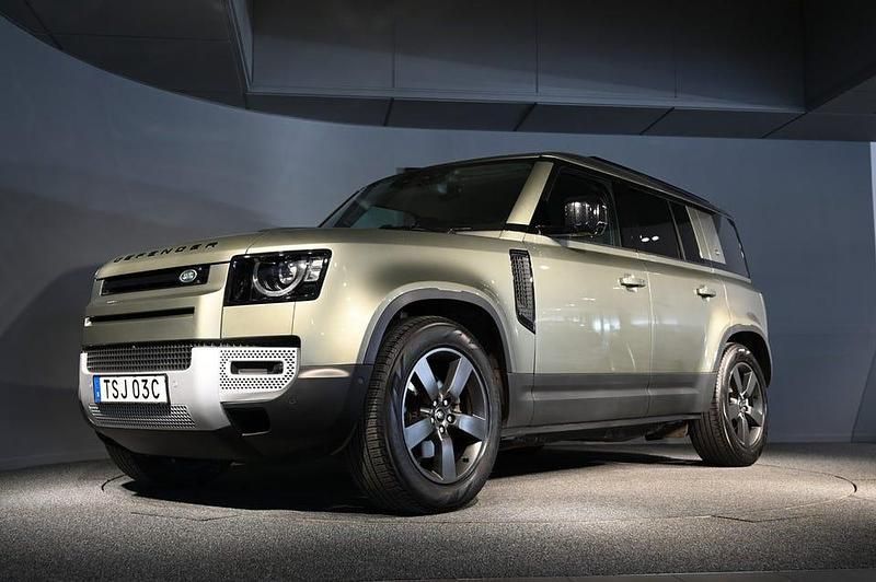 Begagnad Land Rover Defender SE 249 HK (183 kW) 2024 Grön SUV