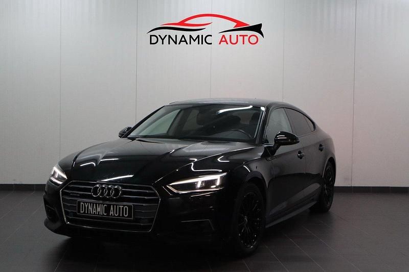 Svart Begagnad 2018 Audi A5 Sportback Halvkombi | 234 900 kr (Marknadspris) - Bild 1/4
