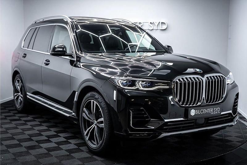 Begagnad BMW X7 Sport Line 340 HK (250 kW) 2021 Svart SUV