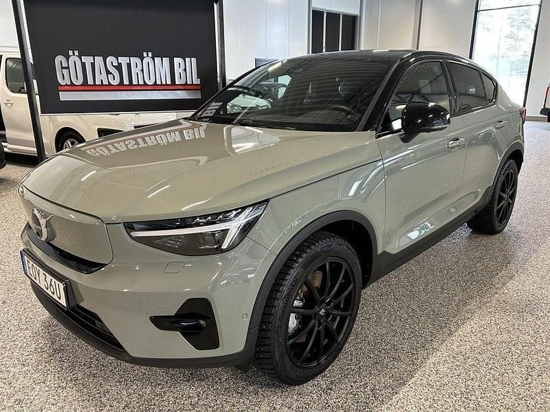Begagnad Volvo C40 300 kW (408 HK) 2021 Grön SUV