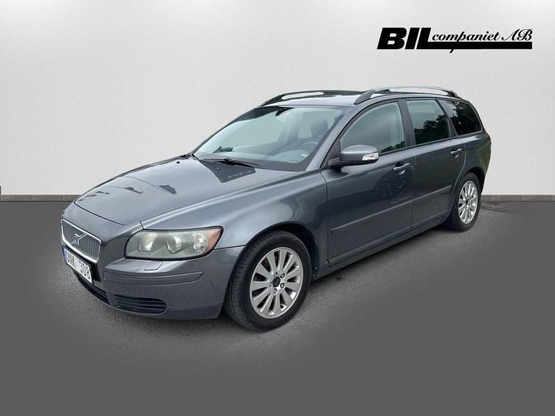 Grå Begagnad 2007 Volvo V50 Kombi | 29 000 kr (Lite dyr) - Bild 1/4