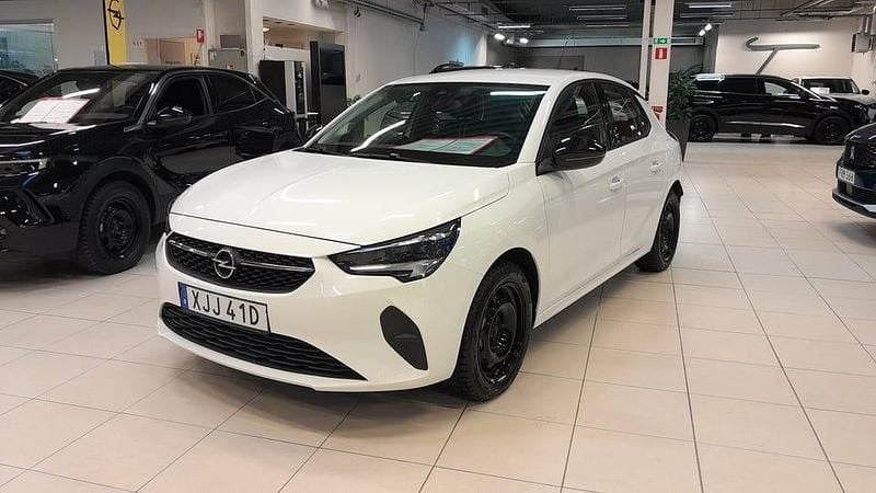 Vit Begagnad 2022 Opel Corsa-e Design & Tech Halvkombi | 179 950 kr (Bra pris) - Bild 1/4