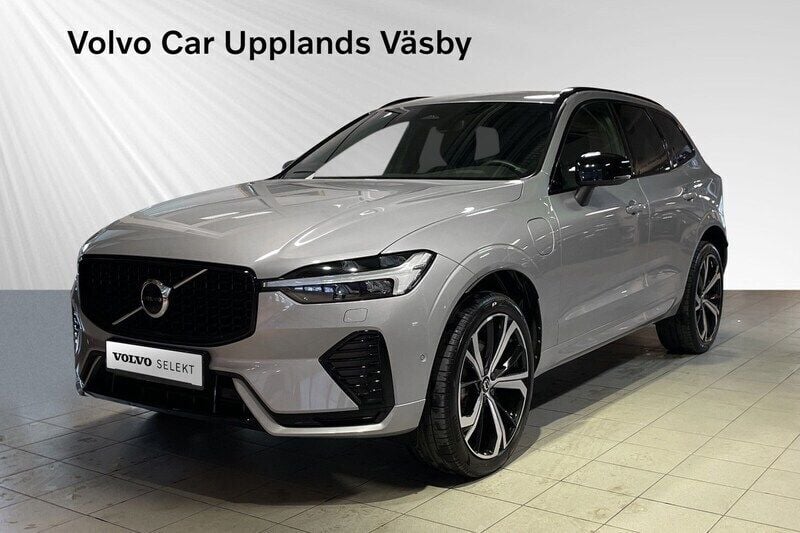 Silver Begagnad 2022 Volvo XC60 R-Design SUV | 514 900 kr (Marknadspris) - Bild 1/3