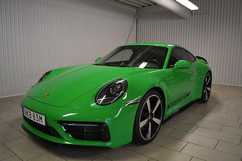 Grön Begagnad 2021 Porsche 911 Carrera S Sportkupé | 1 595 000 kr - Bild 1/4
