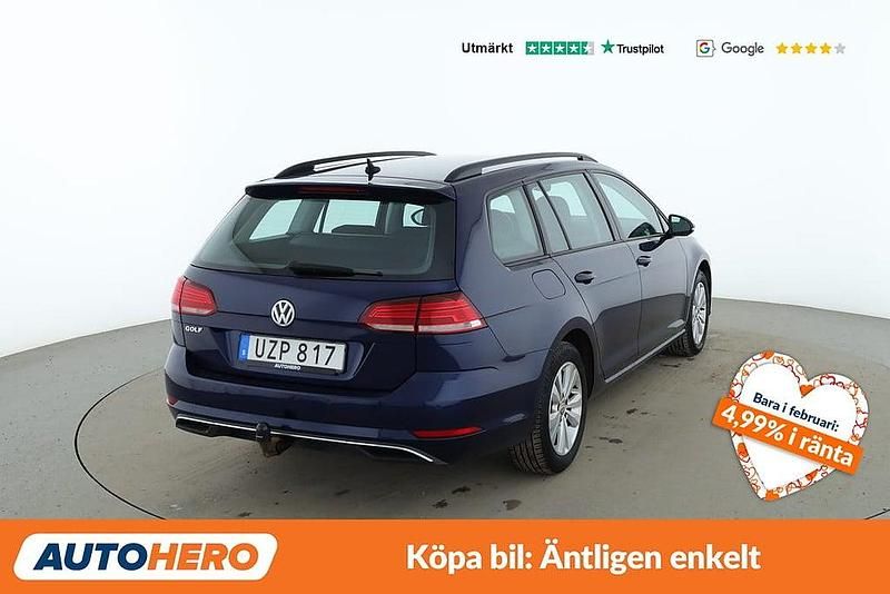 Begagnad VW Golf VII 117 HK (86 kW) 2018 Mörkblå Kombi