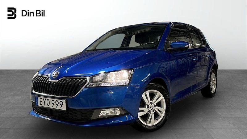 Blå Begagnad 2020 Skoda Fabia Style Halvkombi | 134 900 kr (Marknadspris) - Bild 1/4