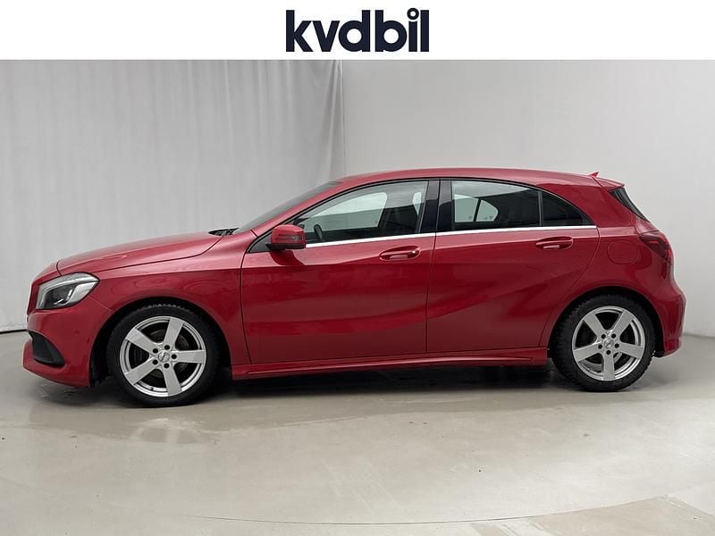 Begagnad Mercedes A180 2018 Röd