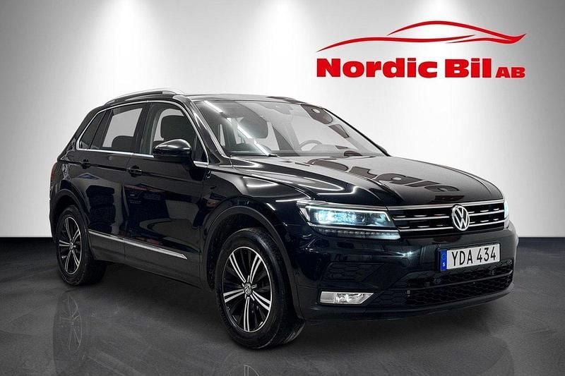 Svart Begagnad 2016 VW Tiguan SUV | 169 900 kr (Lite dyr) - Bild 1/4