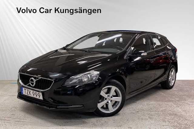 Svart Begagnad 2016 Volvo V40 Business Edition Halvkombi | 164 900 kr (Marknadspris) - Bild 1/3