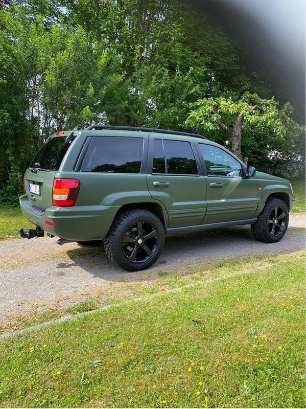 Silver Begagnad 2004 Jeep Grand Cherokee SUV | 62 000 kr - Bild 1/4
