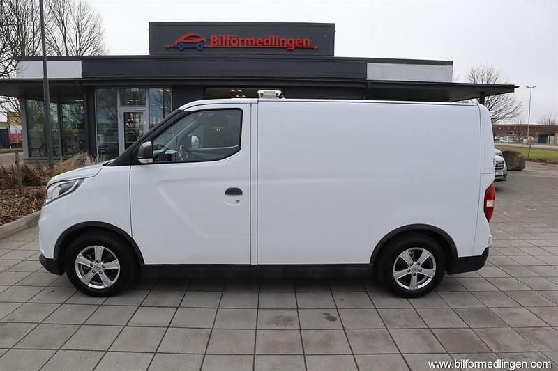 Begagnad Maxus eDeliver 3 89 kW (122 HK) 2022 Vit Van