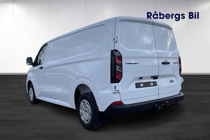 Ny Ford Transit Custom Trend 136 HK (100 kW) 2025 Frozen white Van