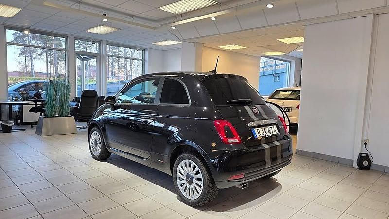 Begagnad Fiat 500 71 HK (52 kW) 2024 Svart Halvkombi