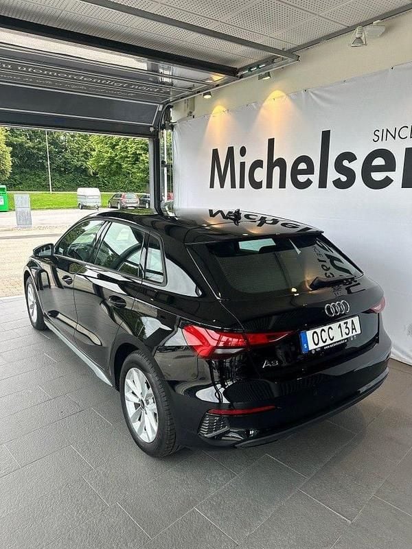 Begagnad Audi A3 Proline 150 HK (110 kW) 2023 Svart Sedan