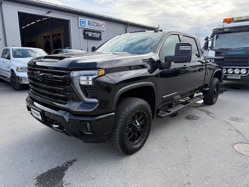 Ny 2025 Chevrolet Silverado Van | 1 561 250 kr - Bild 1/4